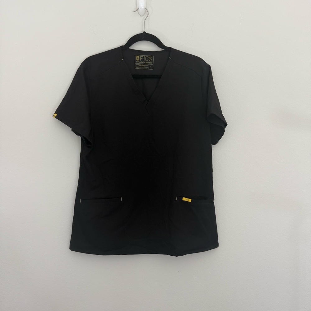 FIGS Black Soft Fabric Scrub Top